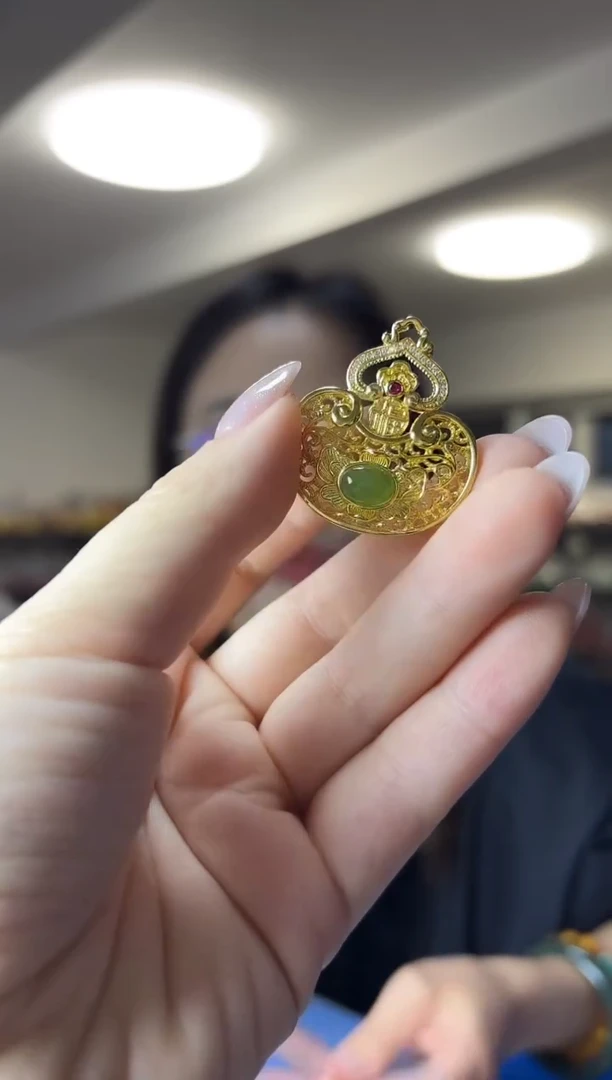 颈饰未镶嵌和田玉（多样性发一件）