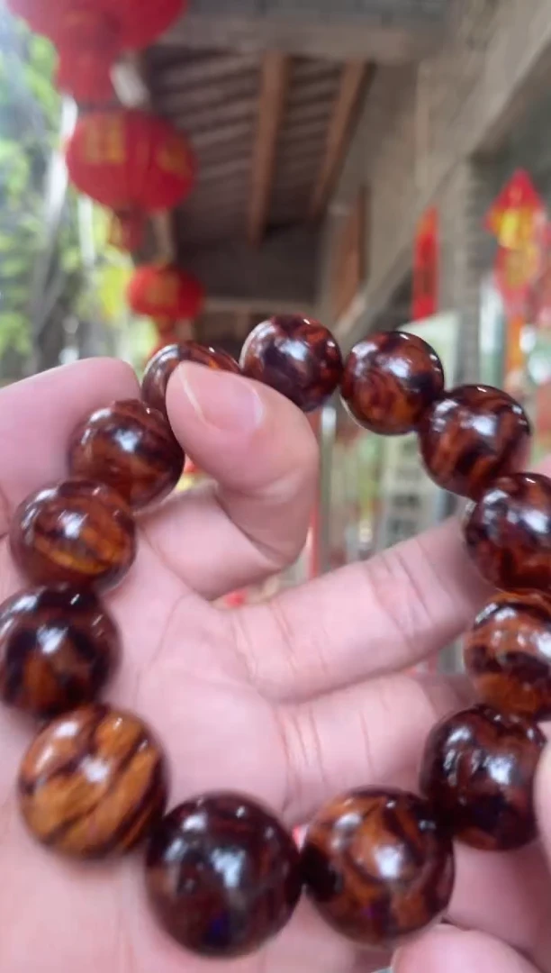 黄花梨/降香黄檀海南黄花梨带瘤疤1.8手串（518）