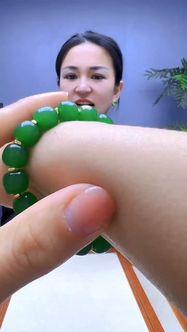 【闪购商品】翡翠颈饰14K金镶嵌颈饰