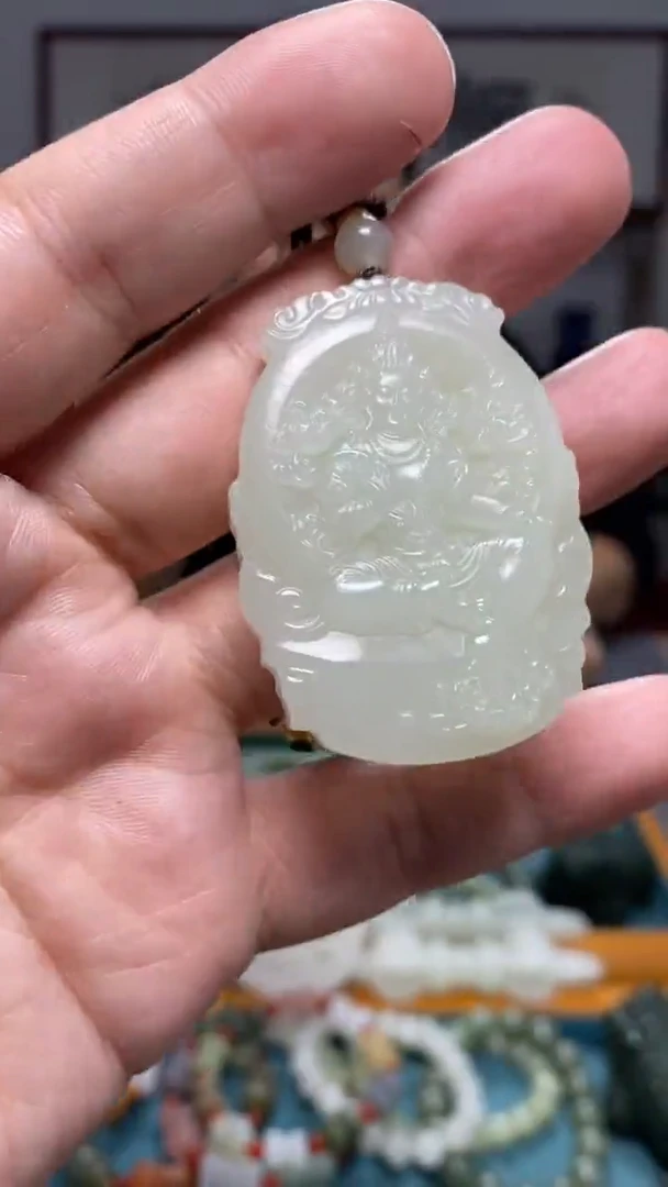 颈饰未镶嵌和田玉34