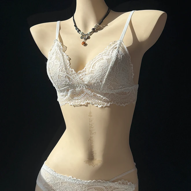美背春夏新款蕾丝三角杯内衣女小胸无钢圈薄大胸显小性感文胸罩