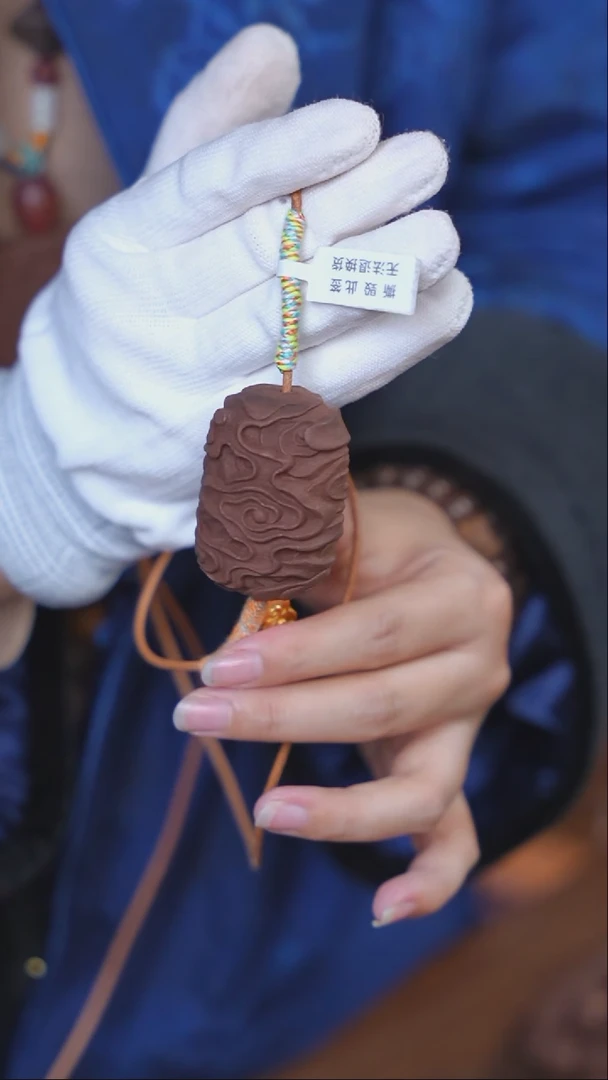 【闪购商品】泥塑龙涎念慈祥云脖挂锁骨链款式