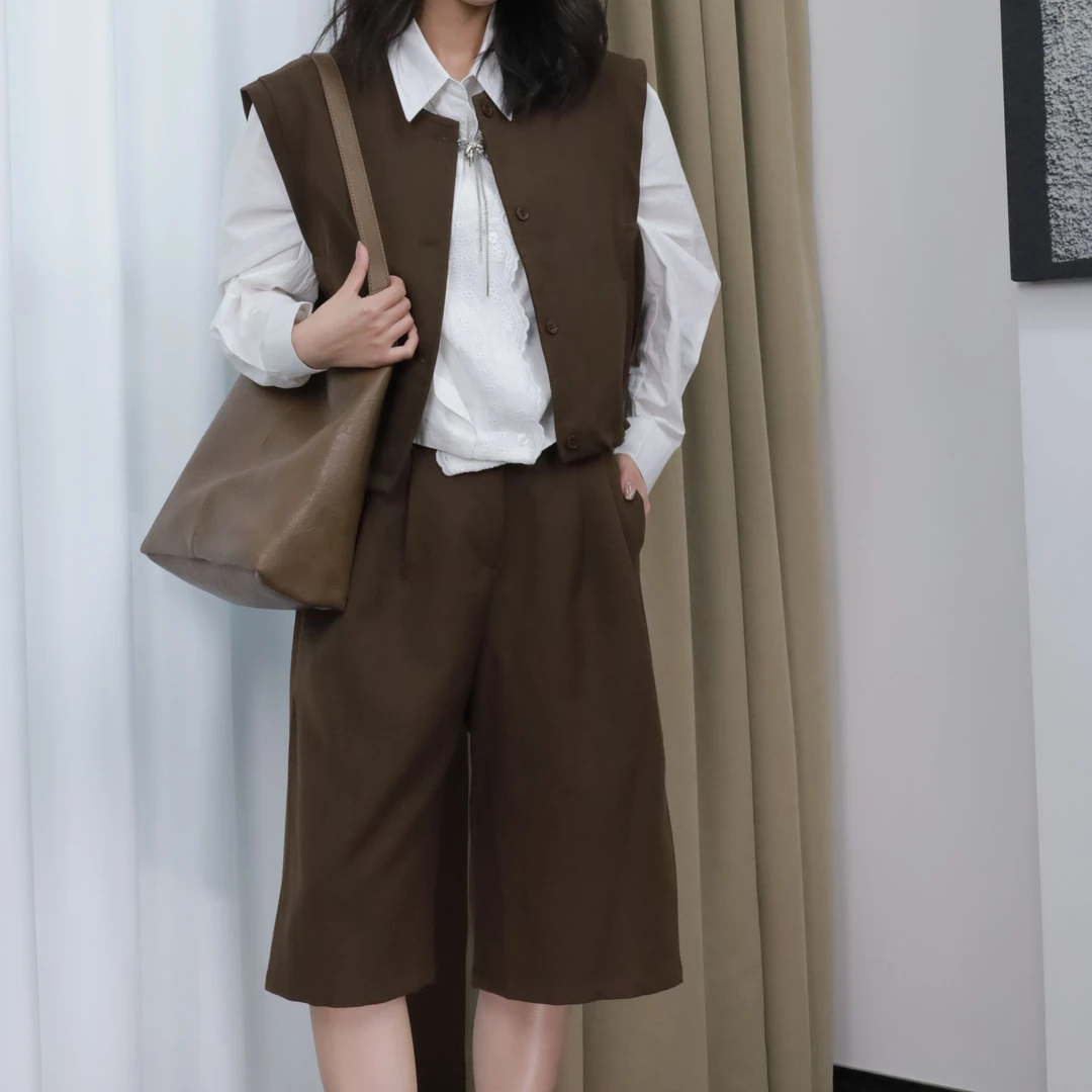 HFY004早春新款无袖马甲高腰休闲阔腿五分裤两件套百搭套装