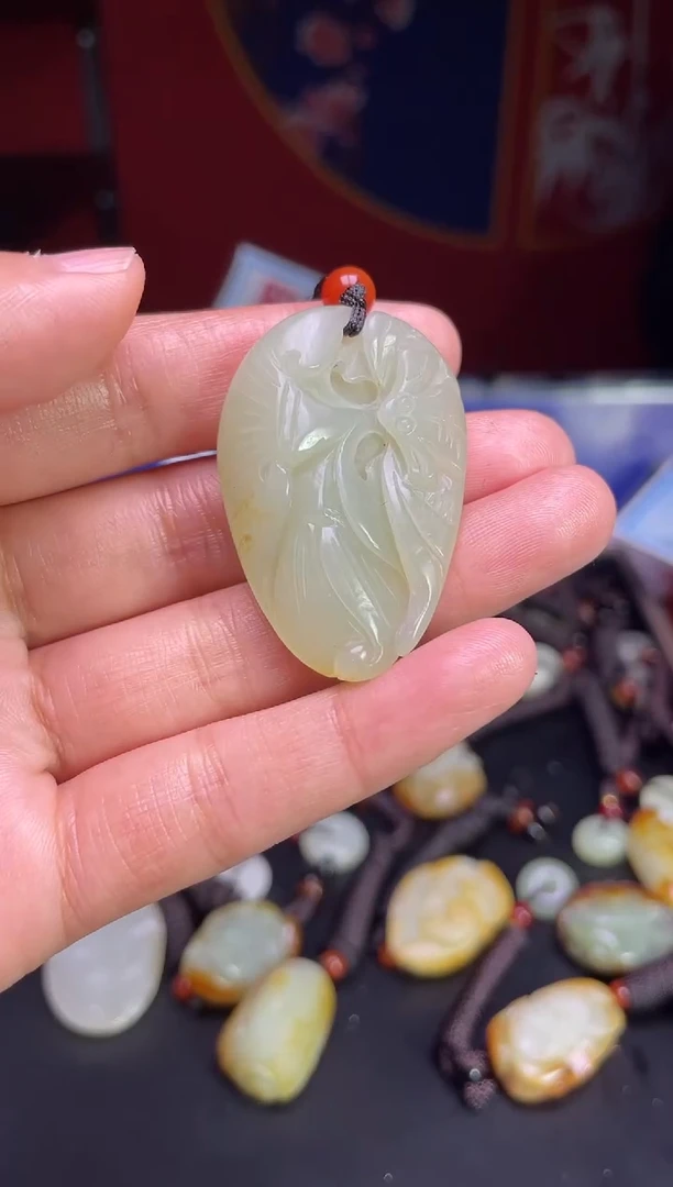 颈饰未镶嵌和田玉123