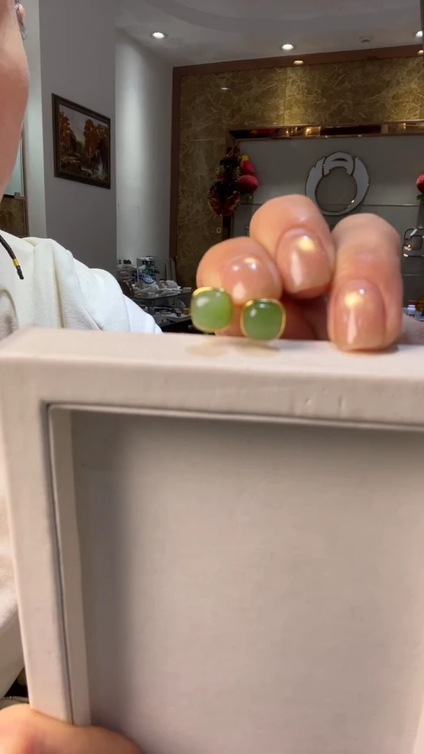 银S925镶嵌和田玉（碧玉）耳饰碧玉耳钉