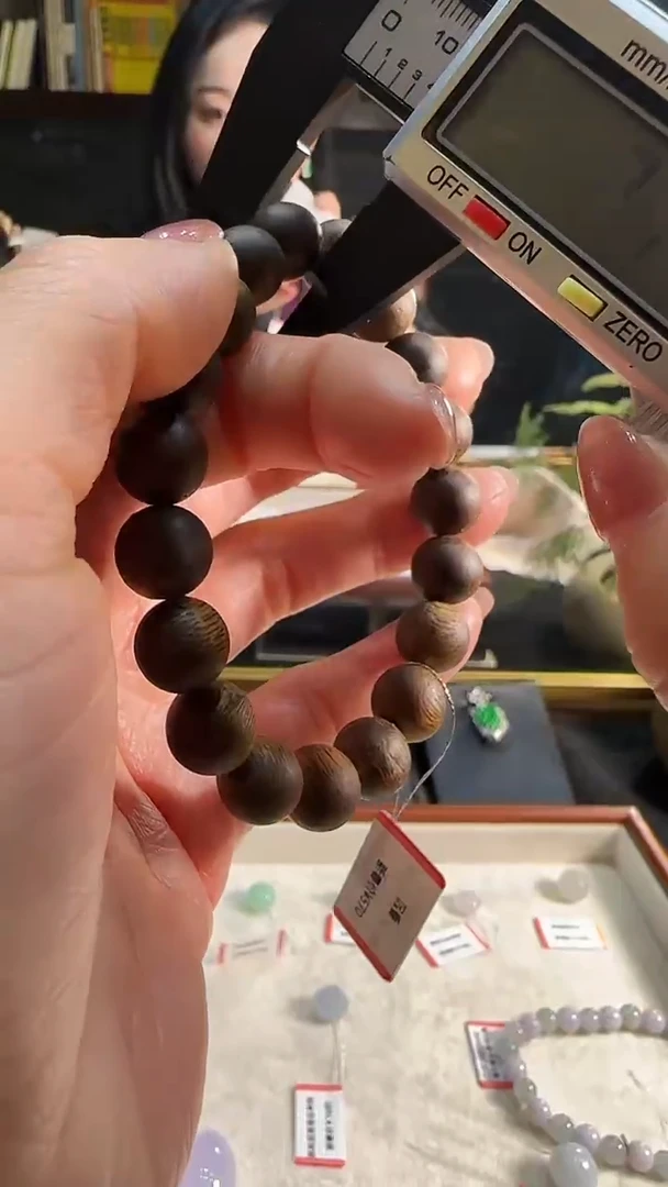 【闪购商品】天然实木柬埔寨普煞其沉香手串