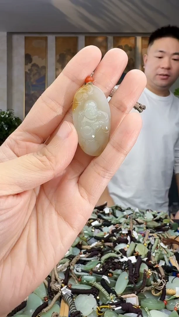 未镶嵌和田玉挂件拍一发一