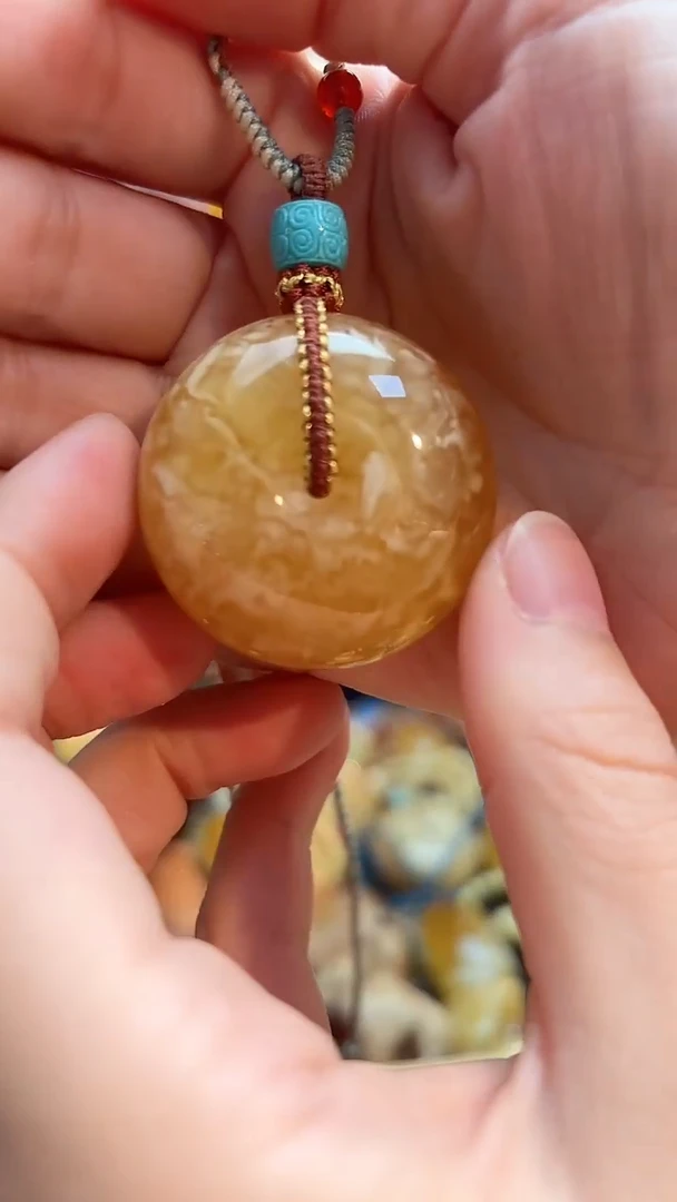 琥珀颈饰未镶嵌吊坠