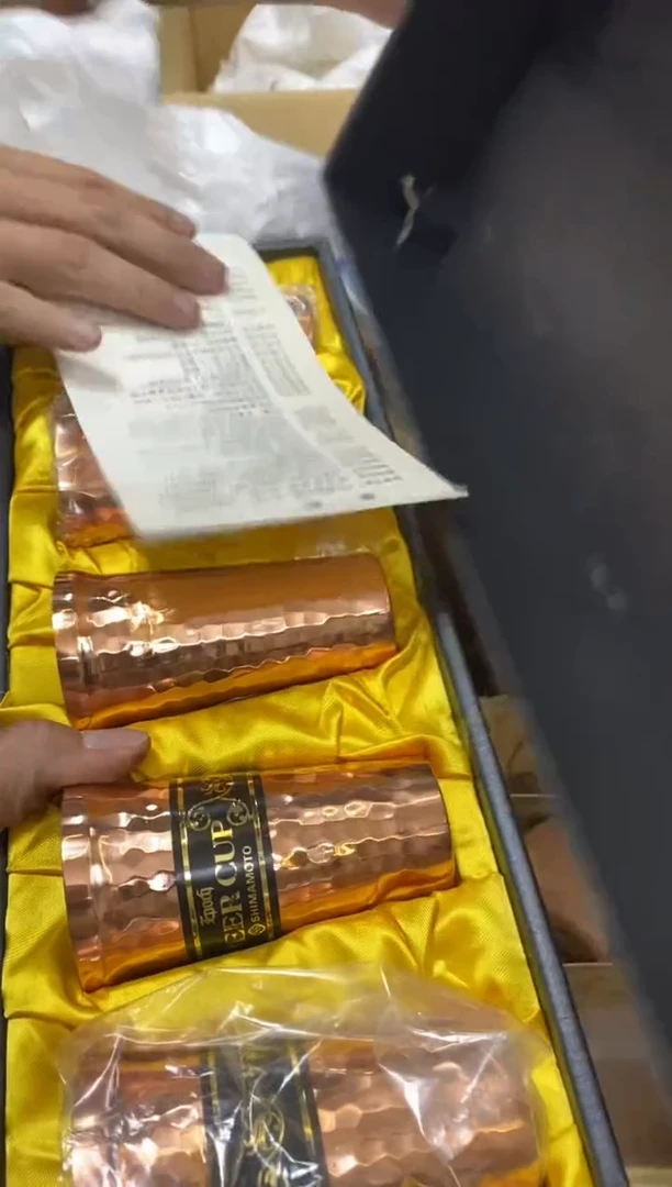 J****人中古好后留瑕疵杯碟