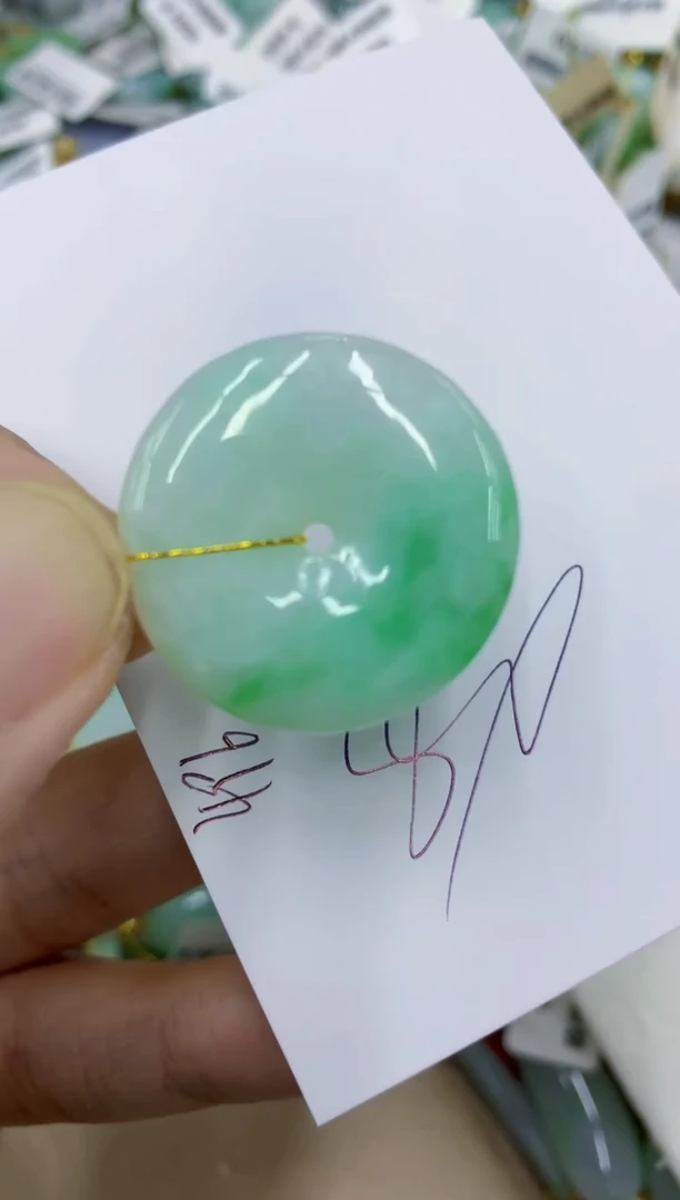 颈饰未镶嵌翡翠11111111111