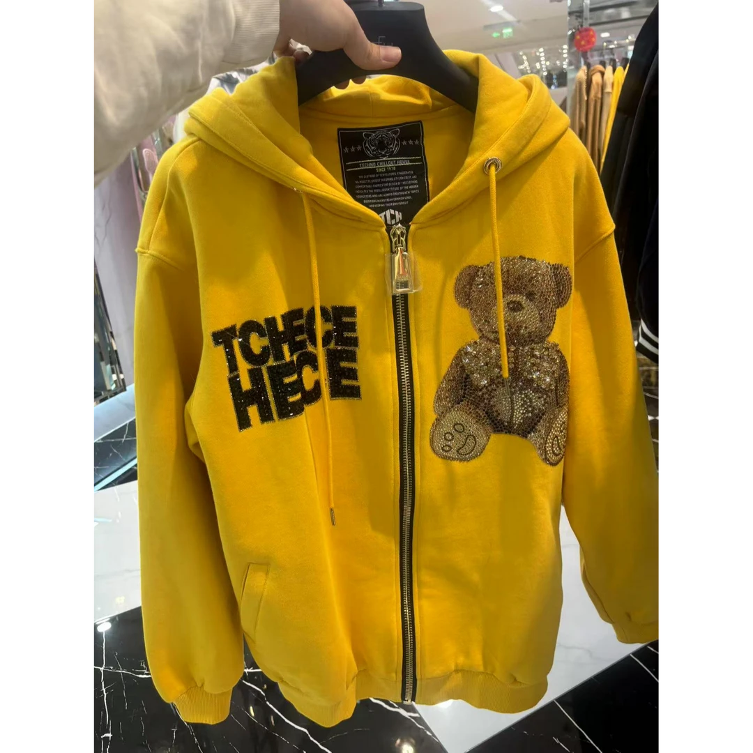 TCH服饰店播-手工钻小熊外套T66C176019