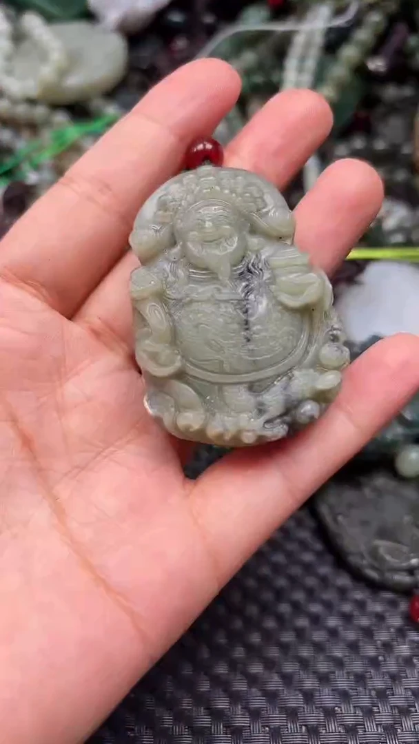 和田玉未镶嵌颈饰1