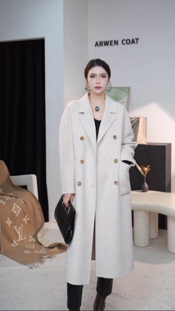 【Angoia】2025新款40%羊羔绒10%兔绒ZH六筒版百搭双面呢大衣- 014