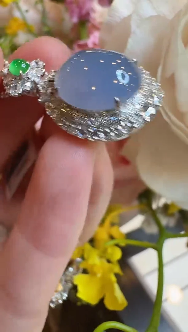 【闪购商品】翡翠吊坠(不含链)18K金镶嵌多样性团购发一件