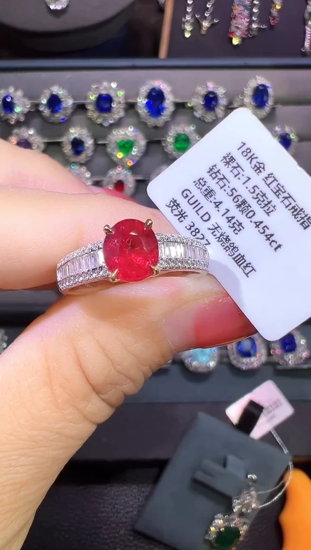 18K金镶嵌戒指红宝石1.5CT/GUILD无烧鸽血红