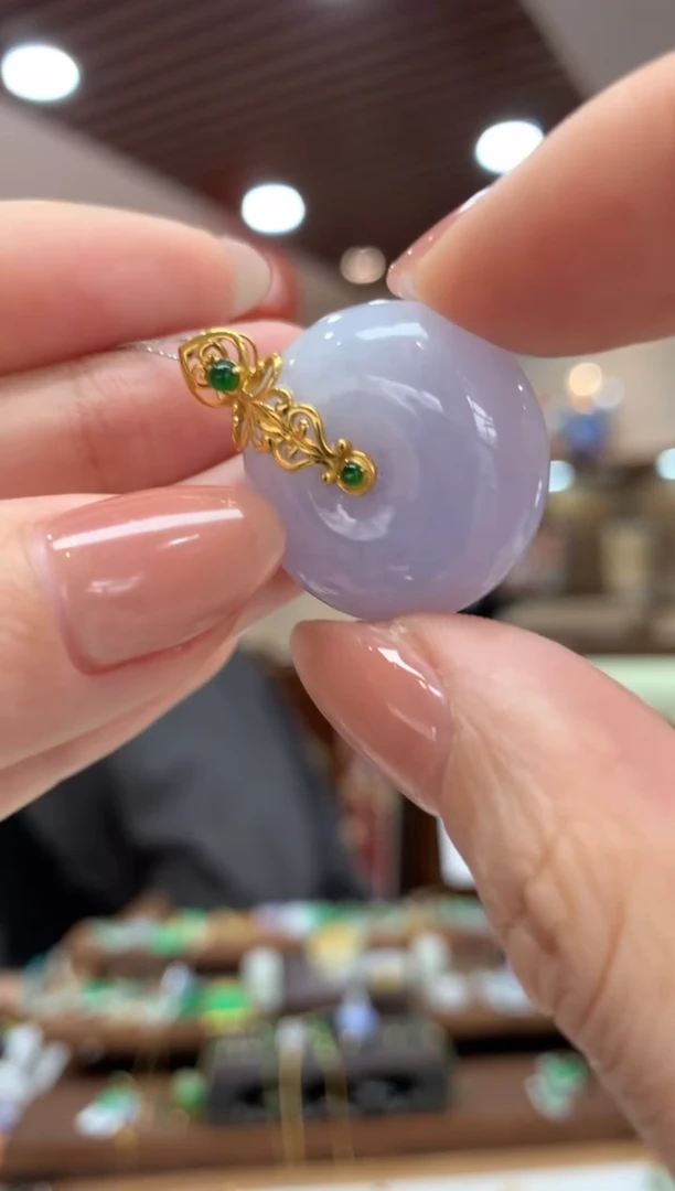 翡翠18K金镶嵌吊坠(不含链)平安扣