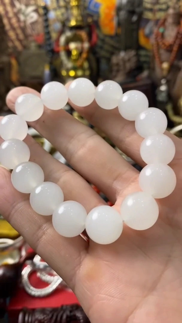 未镶嵌手链石英岩玉-------主播推荐-------