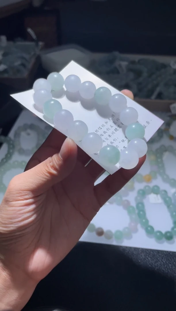 未镶嵌定制翡翠翡翠手串