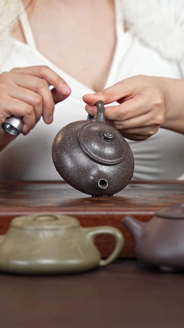 茶壶紫砂16目粗砂天青寒江