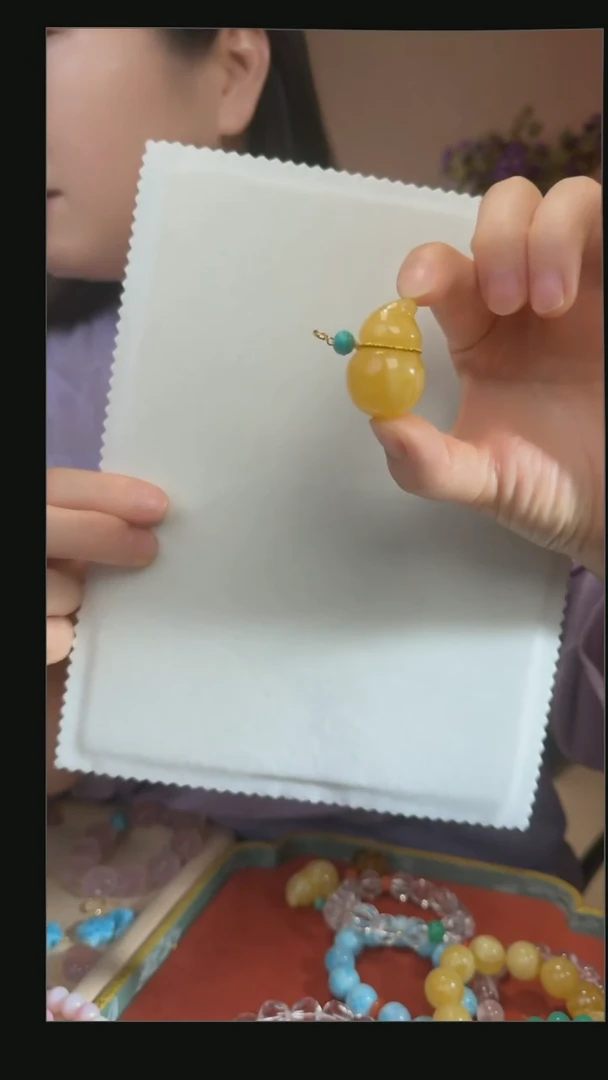 18K金镶嵌吊坠(不含链)蜜蜡天然蜜蜡葫芦吊坠