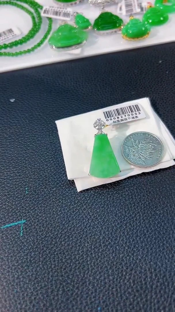 颈饰未镶嵌翡翠 缅料A货/支持复检/一件