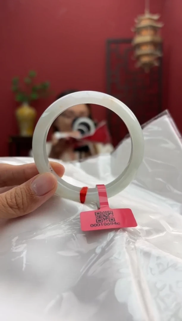 未镶嵌手镯翡翠翡翠手镯