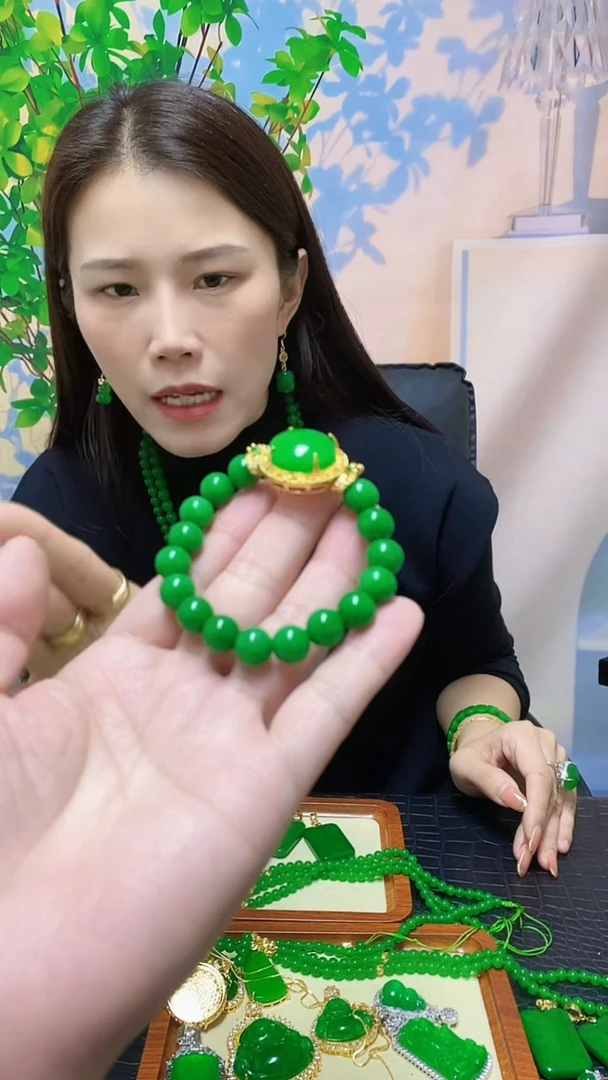 【闪购商品】翡翠手链未镶嵌翡翠手链