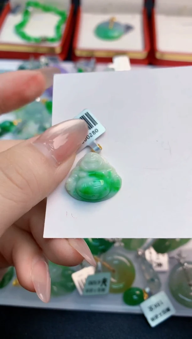 翡翠未镶嵌吊坠(不含链)1