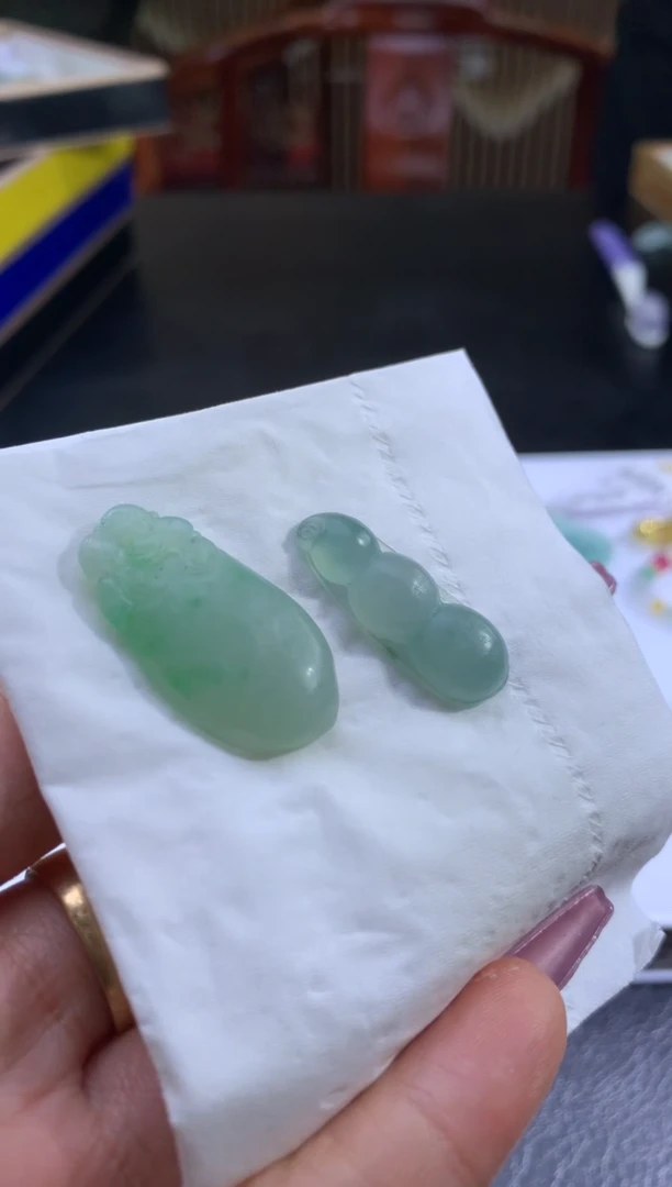 未镶嵌定制翡翠小***o翡翠