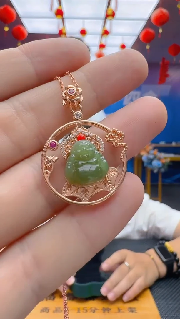 和田玉合金颈饰吊坠