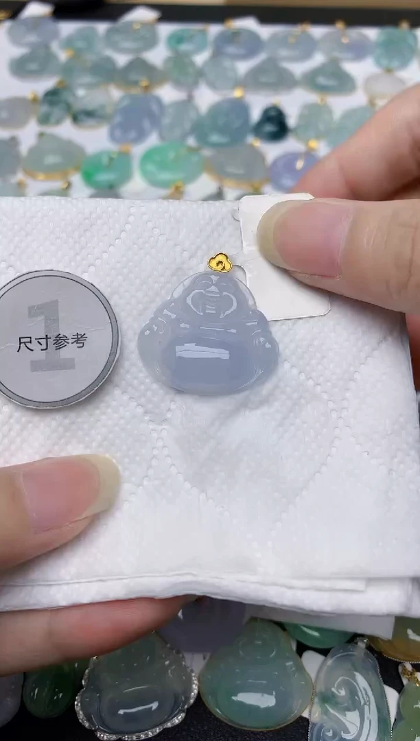 翡翠18K金镶嵌颈饰天然A货翡翠
