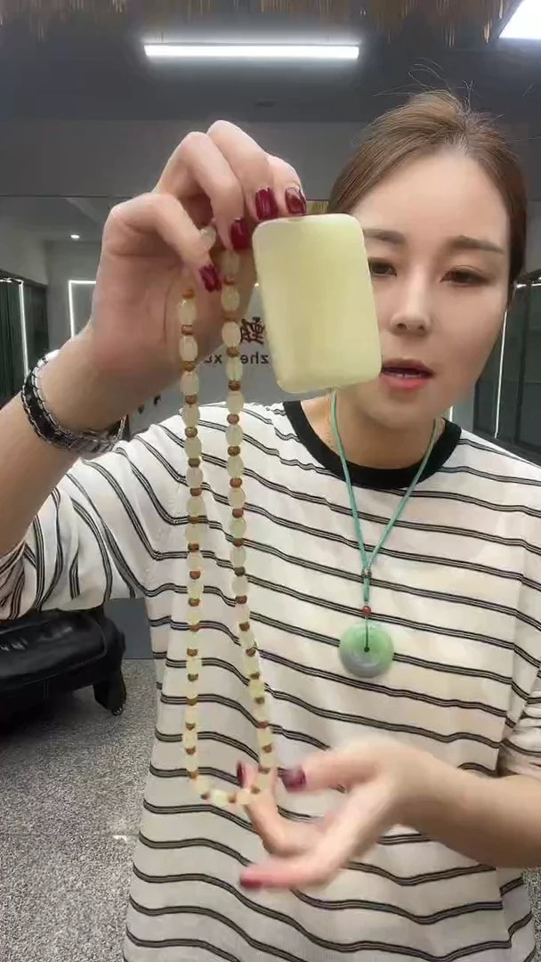 黄大面包牌多样性发货一件