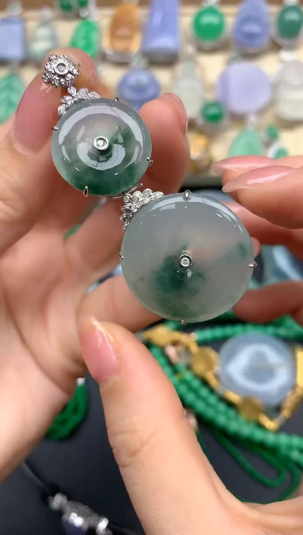 【闪购商品】翡翠颈饰18K金镶嵌104-中国好珍宝