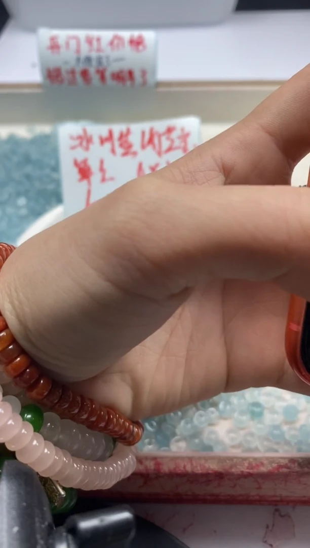 【闪购商品】玛瑙/玉髓颈饰未镶嵌W803冰川蓝玛瑙隔片6*3mm*60颗