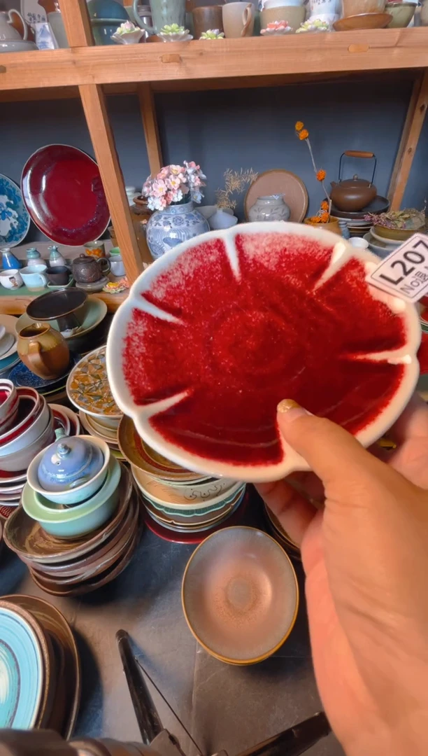 瓷片咖****?L207郎红高脚荷口