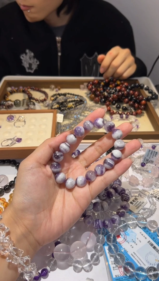 【闪购商品】水晶手链未镶嵌12mm梦幻紫葡萄奶盖