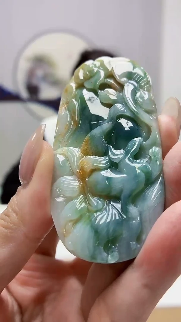 未镶嵌定制翡翠5160MM-毛货挂件64