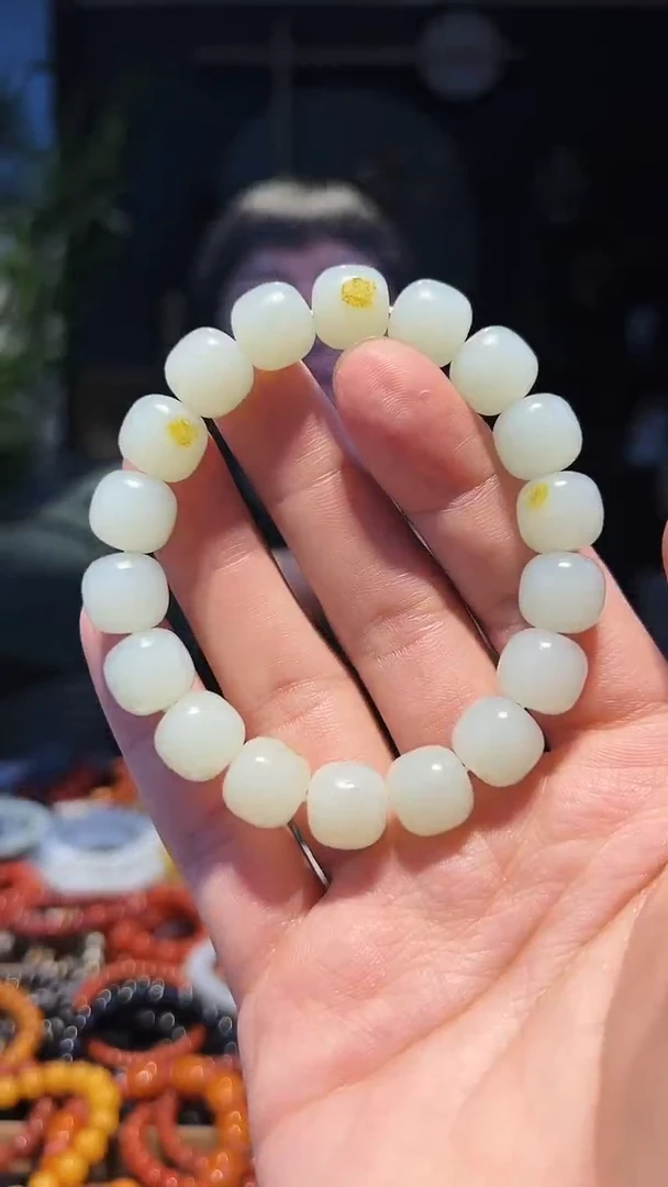 【闪购商品】和田玉手串未镶嵌12左右单圈