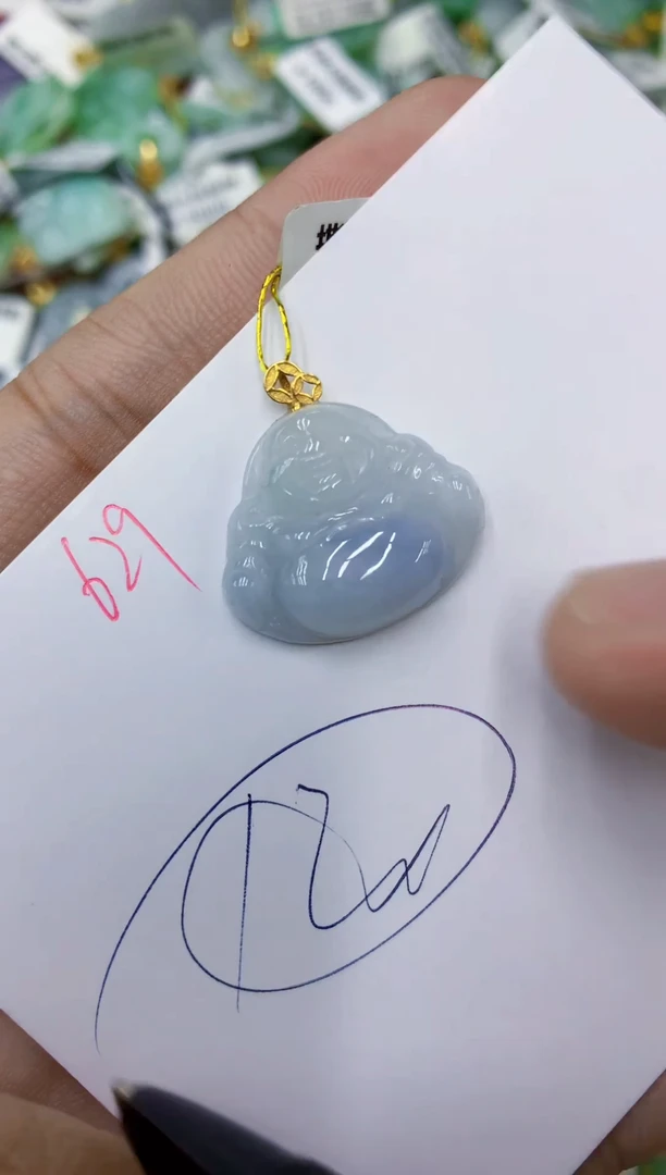 颈饰18K金镶嵌翡翠111111111111