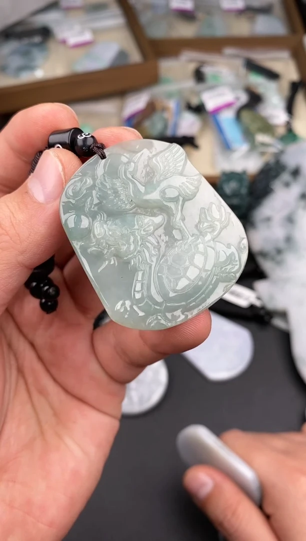 【闪购商品】翡翠颈饰未镶嵌  天然翡翠，一物一图