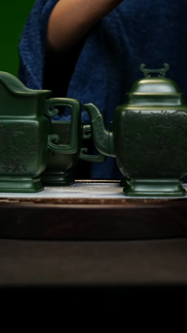 宜兴原矿高端紫砂 景舟绿泥400cc