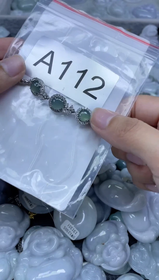 颈饰未镶嵌翡翠a112