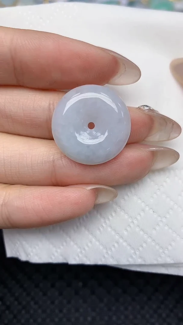 【闪购商品】翡翠颈饰未镶嵌天然翡翠A货