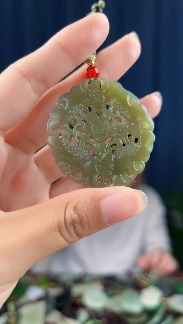 颈饰未镶嵌和田玉拍一发一，多样性发货