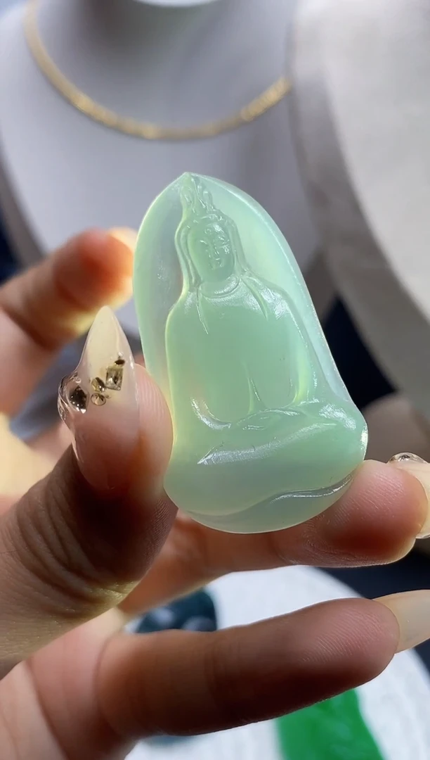 未镶嵌定制翡翠观音