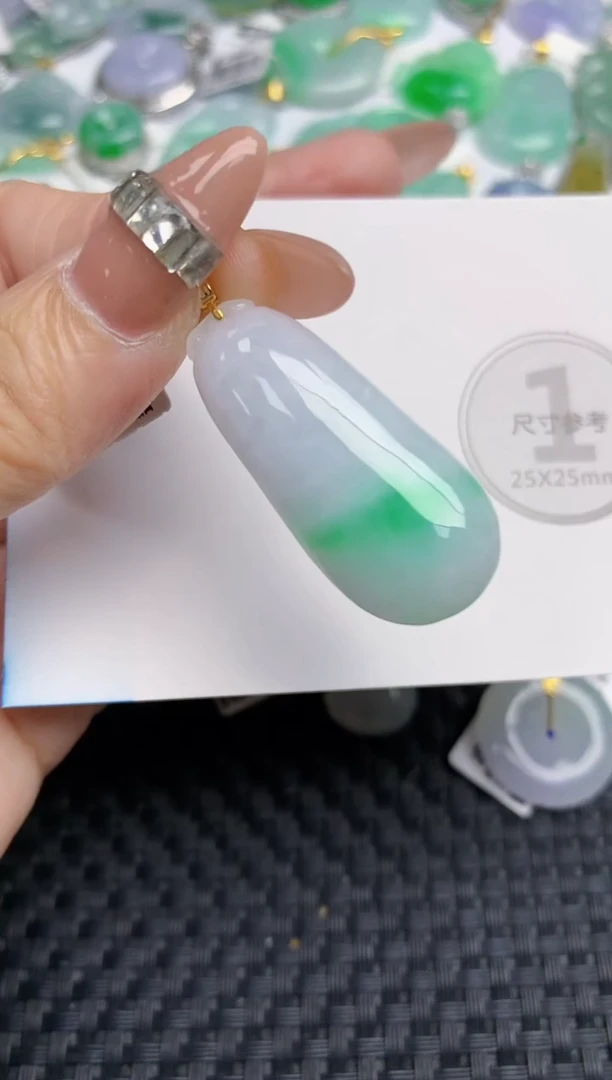 颈饰18K金镶嵌翡翠天然缅甸A货翡翠百元以上9元证书费自理