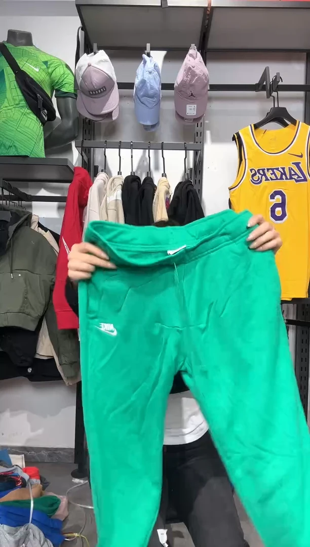 1540     编码 瑕疵款直播间过款为准 尺码