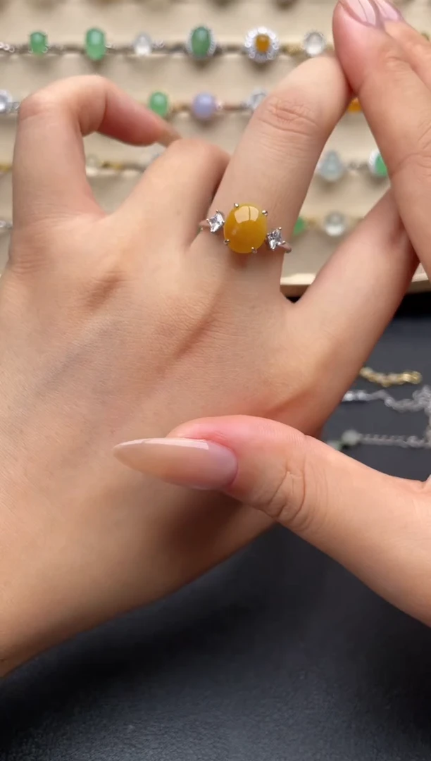 银S925镶嵌戒指翡翠一物一证一礼盒