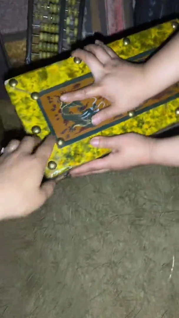 福利黄钉长方漆箱完整一一一优选福利一一一优选