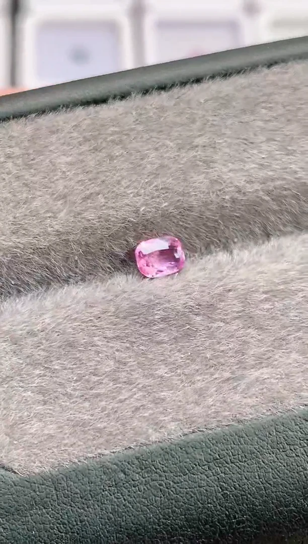 裸石蓝宝石0.58-580天然无烧蓝宝石